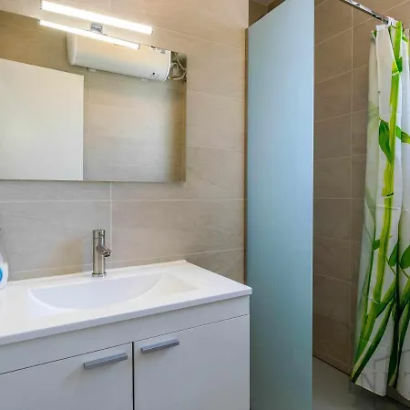 아파트 Inftour Arenal Bol 칼페